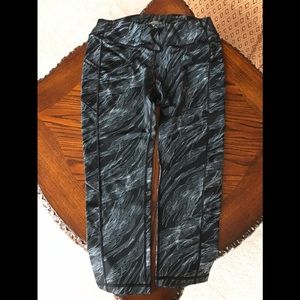 Skirt Sports Pocketopia Capri Night Dive Size M